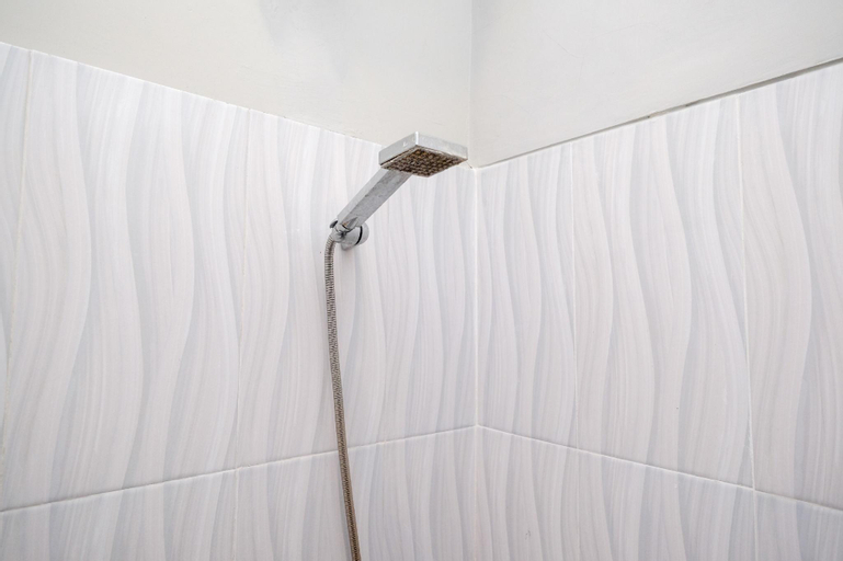 Bathroom 6