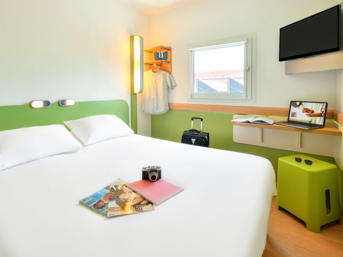 Bedroom 3, ibis budget Clermont Ferrand Sud Aubière, Puy-de-Dôme