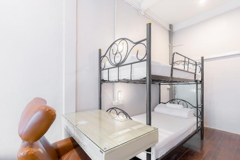 Bedroom 10