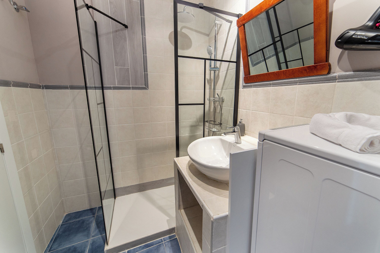 Bathroom 3, Albufera Dreams Nature Suites, Valencia