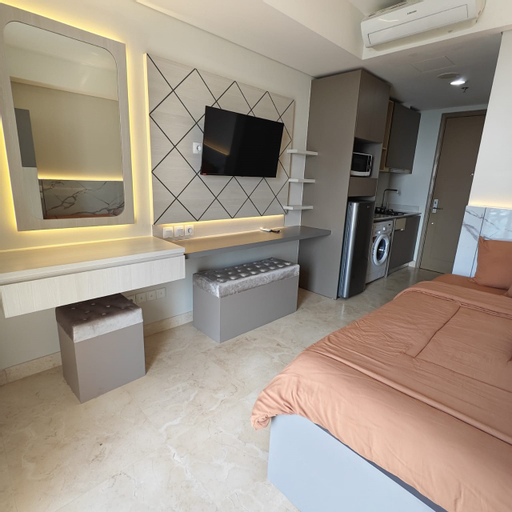Gold Coast PIK by Micky Studio 2, North Jakarta