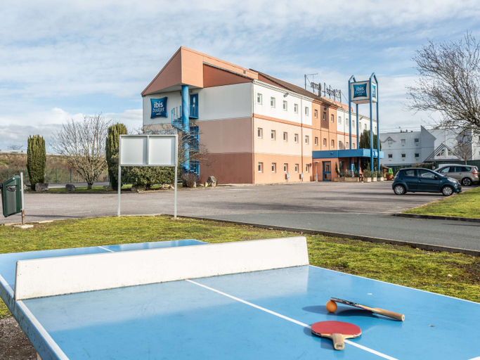 Exterior & Views 5, ibis budget Bourges, Cher