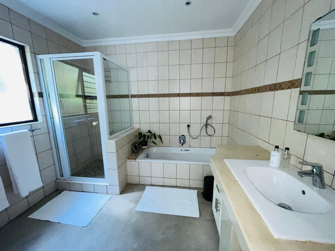 Bathroom 3