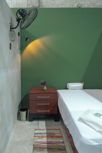 Bedroom 2, Artos, Mérida