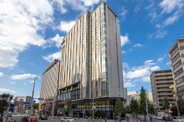 Exterior 8