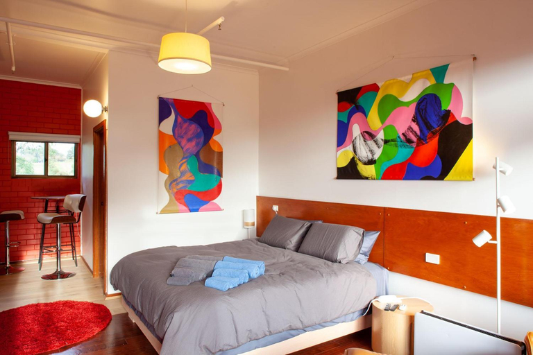 Bedroom 2, Vista Suite Treetops Silvan Valley Lodge, Yarra Ranges - Seville