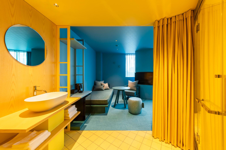 Bathroom 15