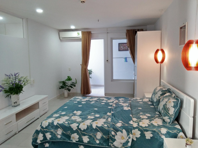 Bedroom 6