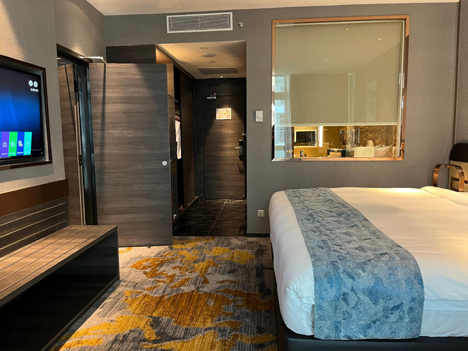 Bedroom 24