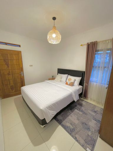 Bedroom 9