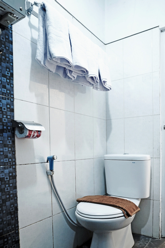 Bathroom 5