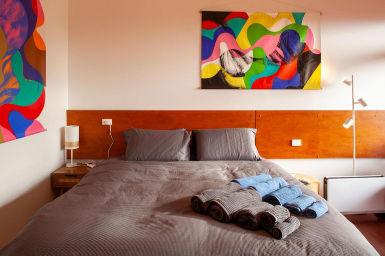 Bedroom 1, Vista Suite Treetops Silvan Valley Lodge, Yarra Ranges - Seville