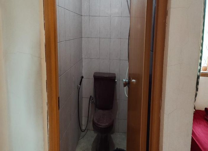Bathroom 4