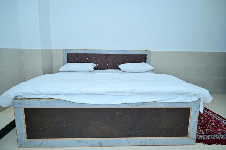Bedroom 2, Hotel Red Inn, Jodhpur