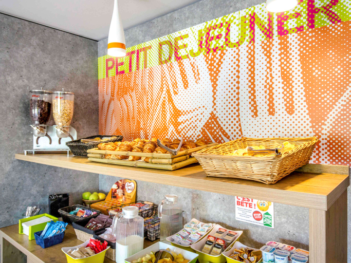 Food & Drinks 2, ibis budget Fréjus Saint Raphael Capitou A8, Var