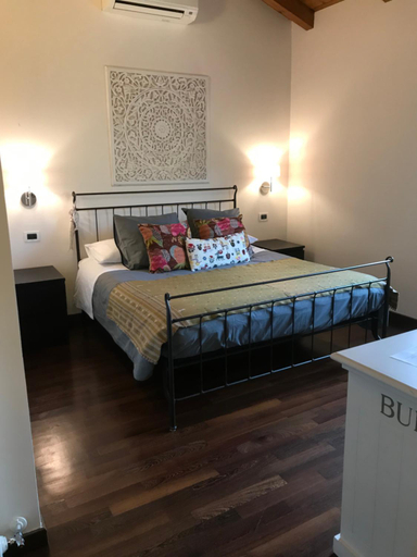 Bedroom 2, Villa Marlene B&B, Savona