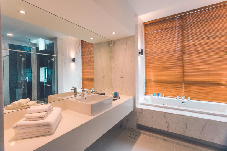 Bathroom 3
