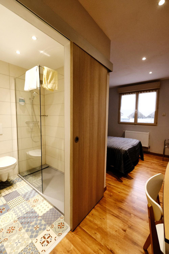 Others 4, HOTEL DE LA GARE, Meuse