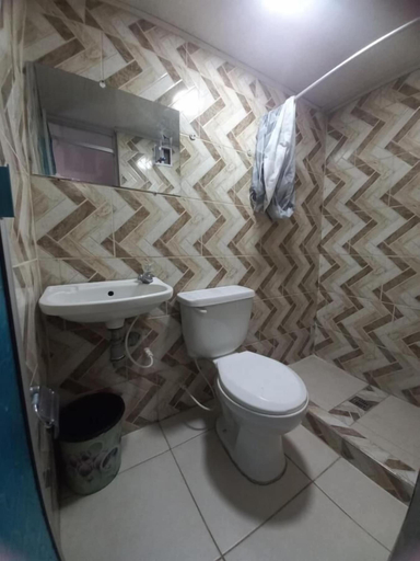 Bathroom 3, Hostal Chorro De Quevedo Candelaria, Santafé de Bogotá