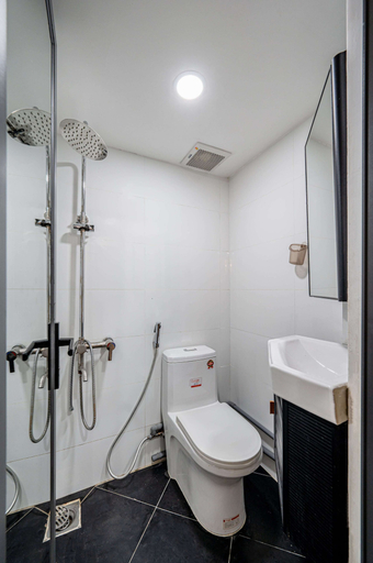 Bathroom 4, Lalala Inn Hotel, District 3