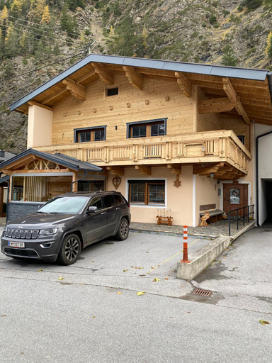 2, Haus Laterndl, Imst