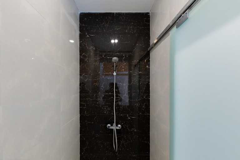 Bathroom 4
