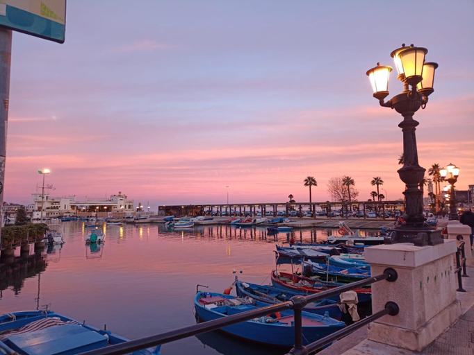 Sport & Beauty 5, SUN & MOON Apartment, Bari