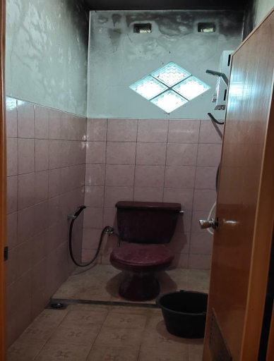 Bathroom 3