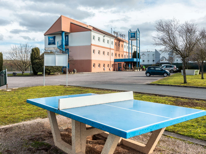 Exterior & Views 2, ibis budget Bourges, Cher