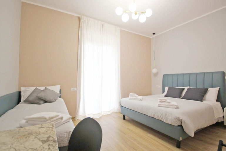 Others 2, Roma Nostra Luxury B&B, Roma