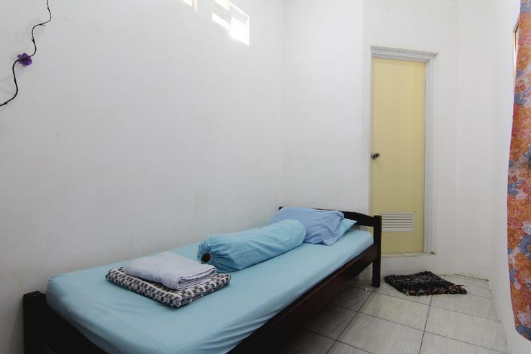 Bedroom 13