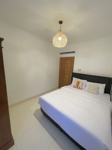 Bedroom 12