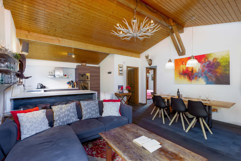 Others 3, Chalet Nicolas, Martigny