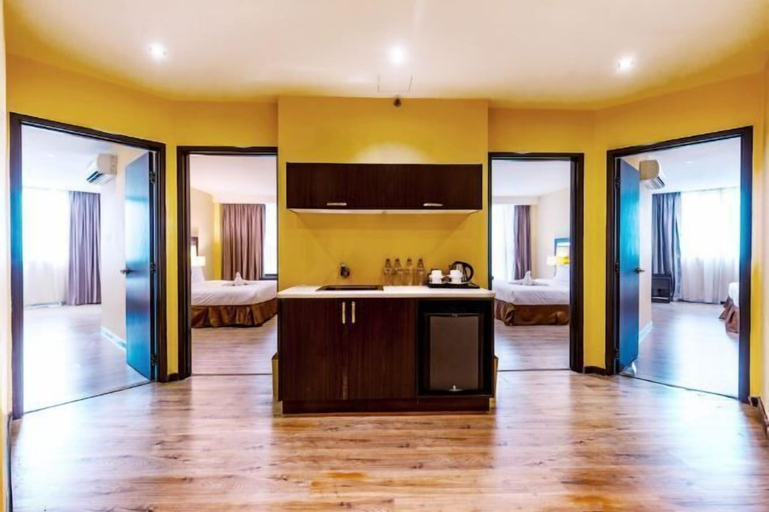 Dining Room 26