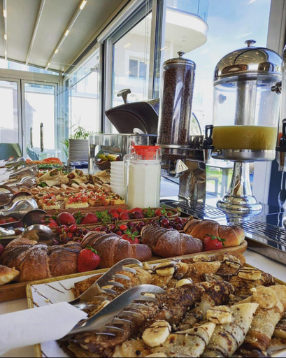Food & Drinks, The View Hotel Ksamil, Sarandës