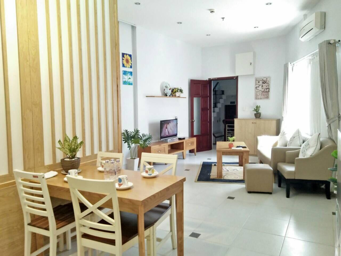 Dining Room 14
