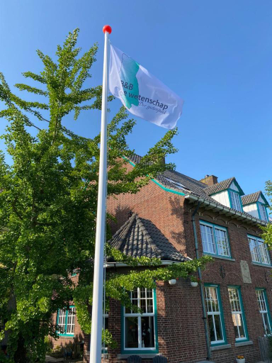Others 4, B&B de wetenschap (der gastvrijheid), Steenbergen