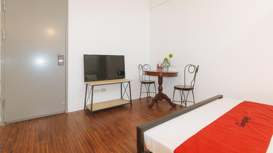 Bedroom 13