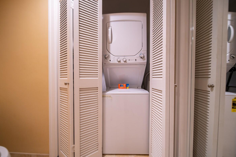 Bathroom 12