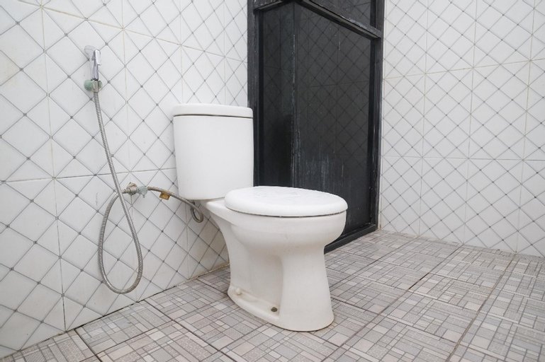 Bathroom 5