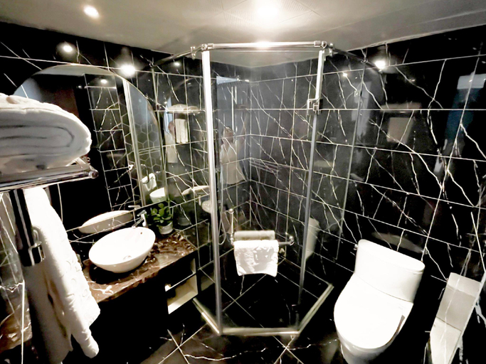 Bathroom 1