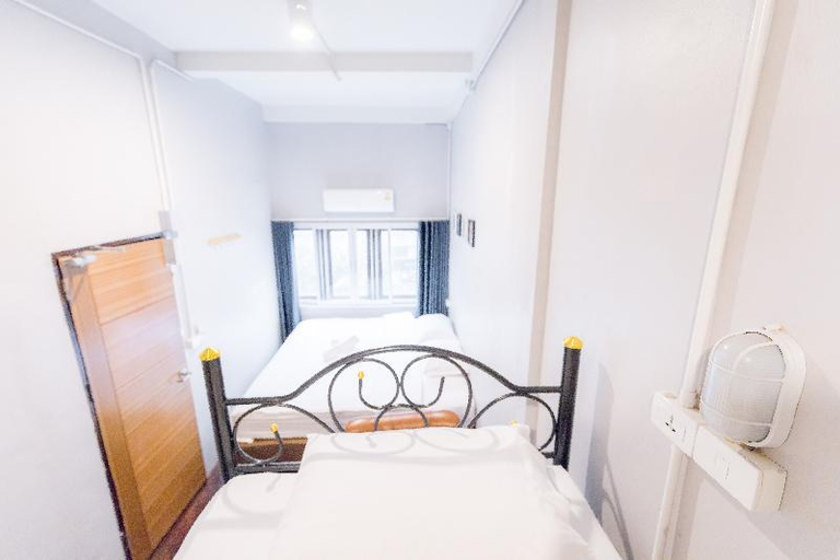 Bedroom 13