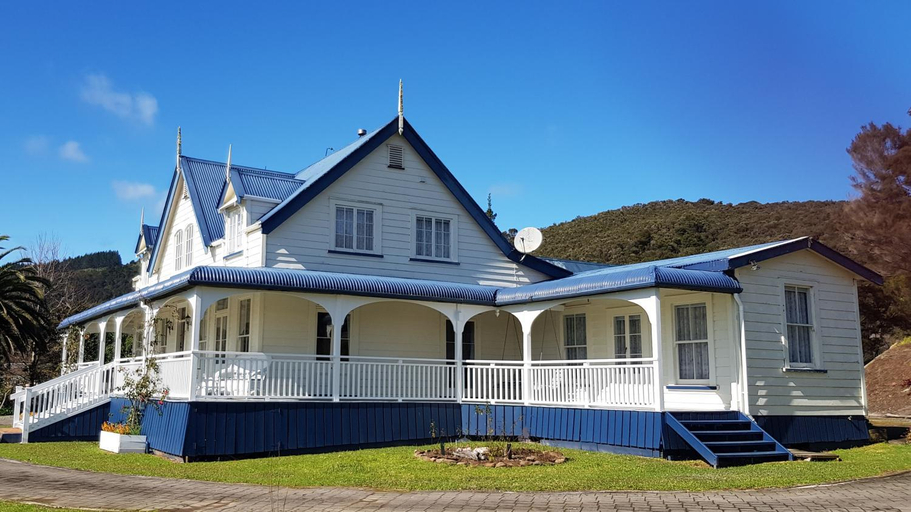 Others 5, Riverhead Villa, Far North