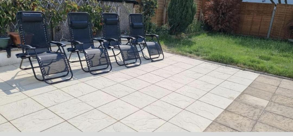 Others 4, Deluxe Double bedroom with private bathroom, parking and WiFi, Leeds
