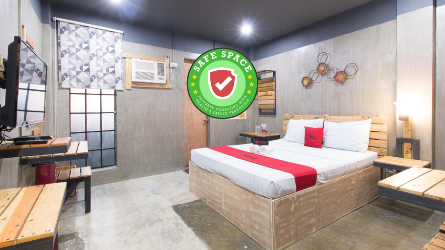 Bedroom 27