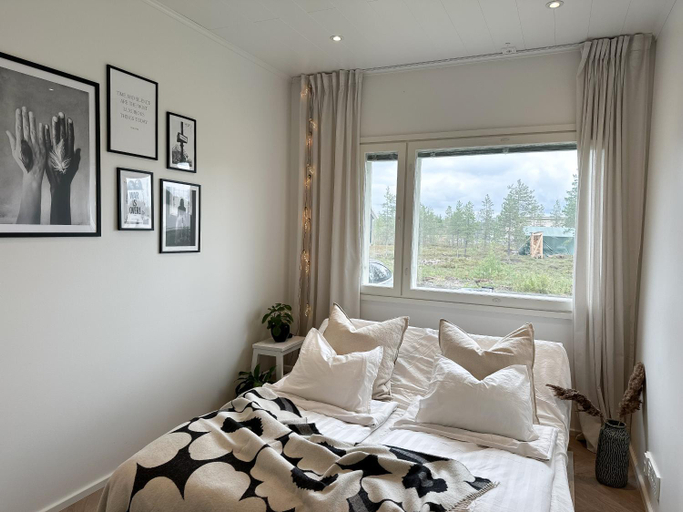 Bedroom 2, Snow Heaven Suites, Lapland