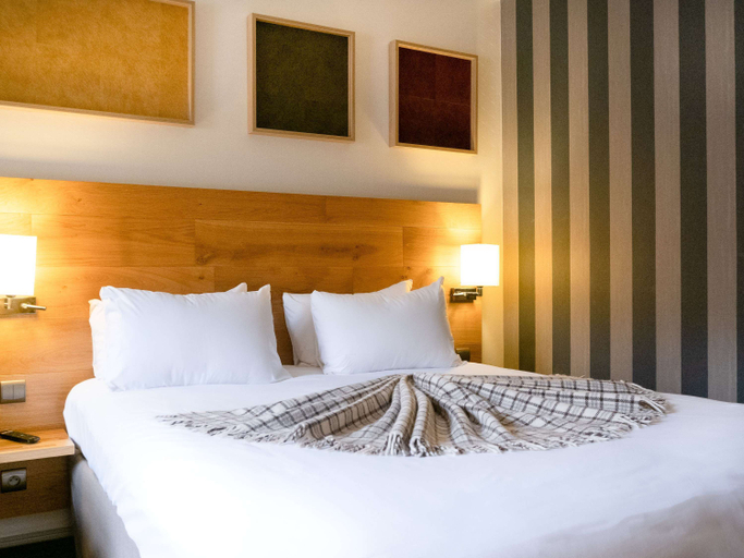 Bedroom 4, Hotel Mercure de Saint-Lary, Hautes-Pyrénées