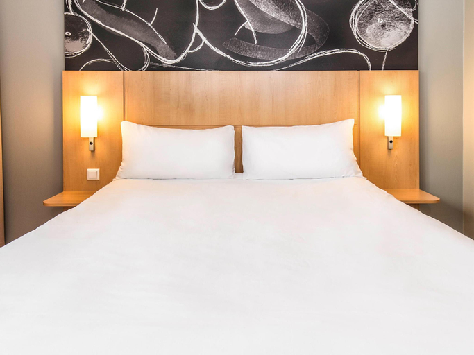 Bedroom 11