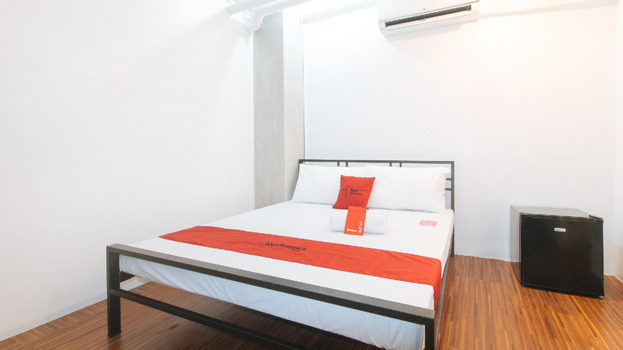 Bedroom 16