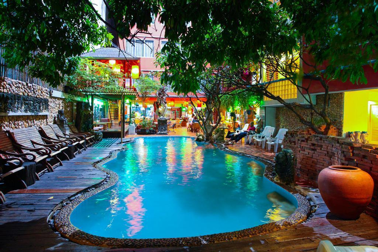 Swimming Pool 2